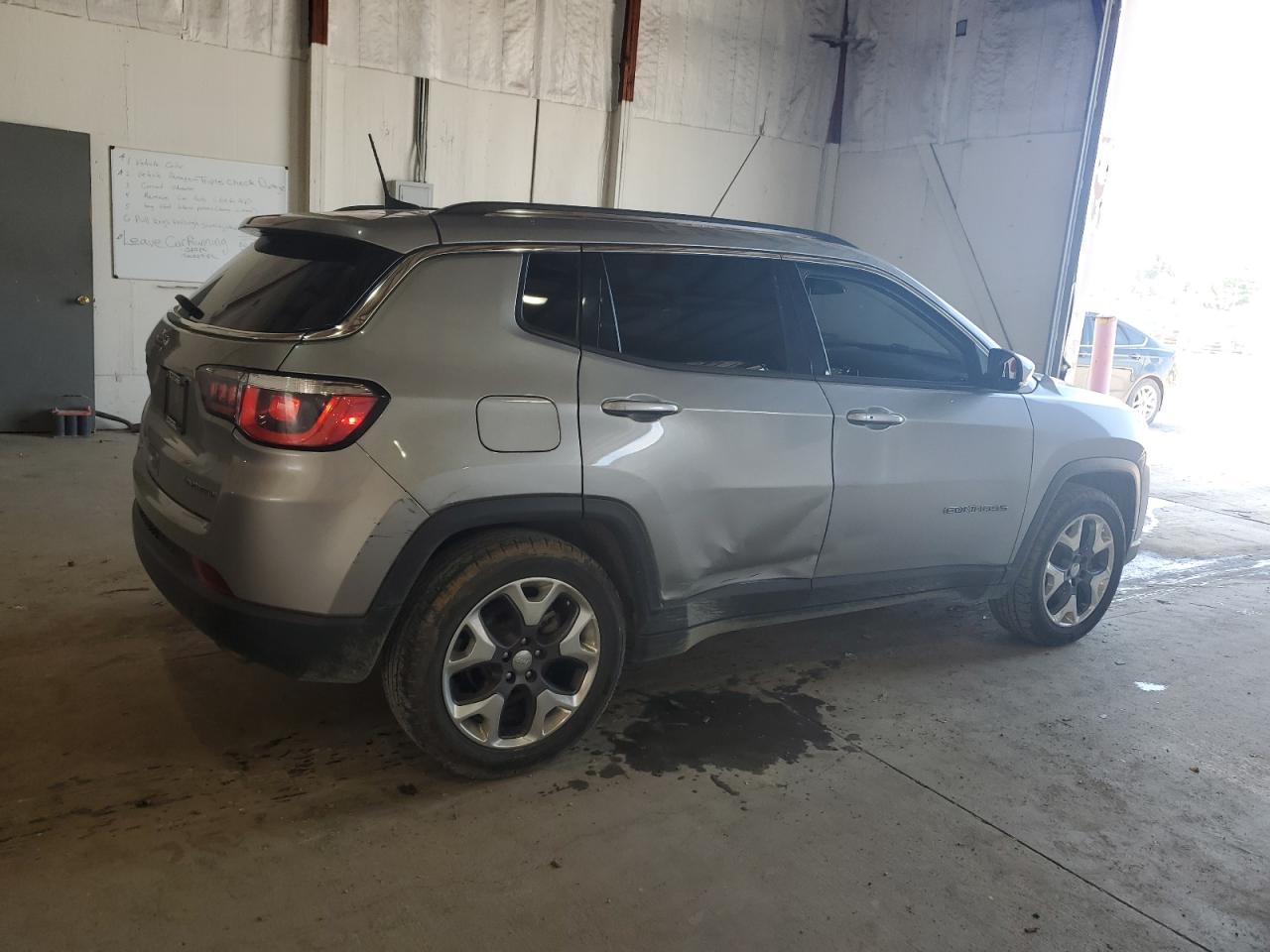 2020 JEEP Compass