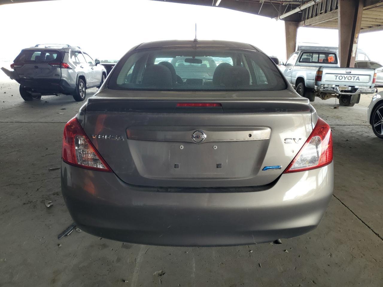 2014 NISSAN VERSA