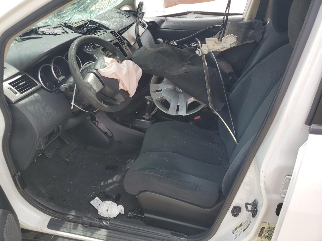 2011 NISSAN VERSA