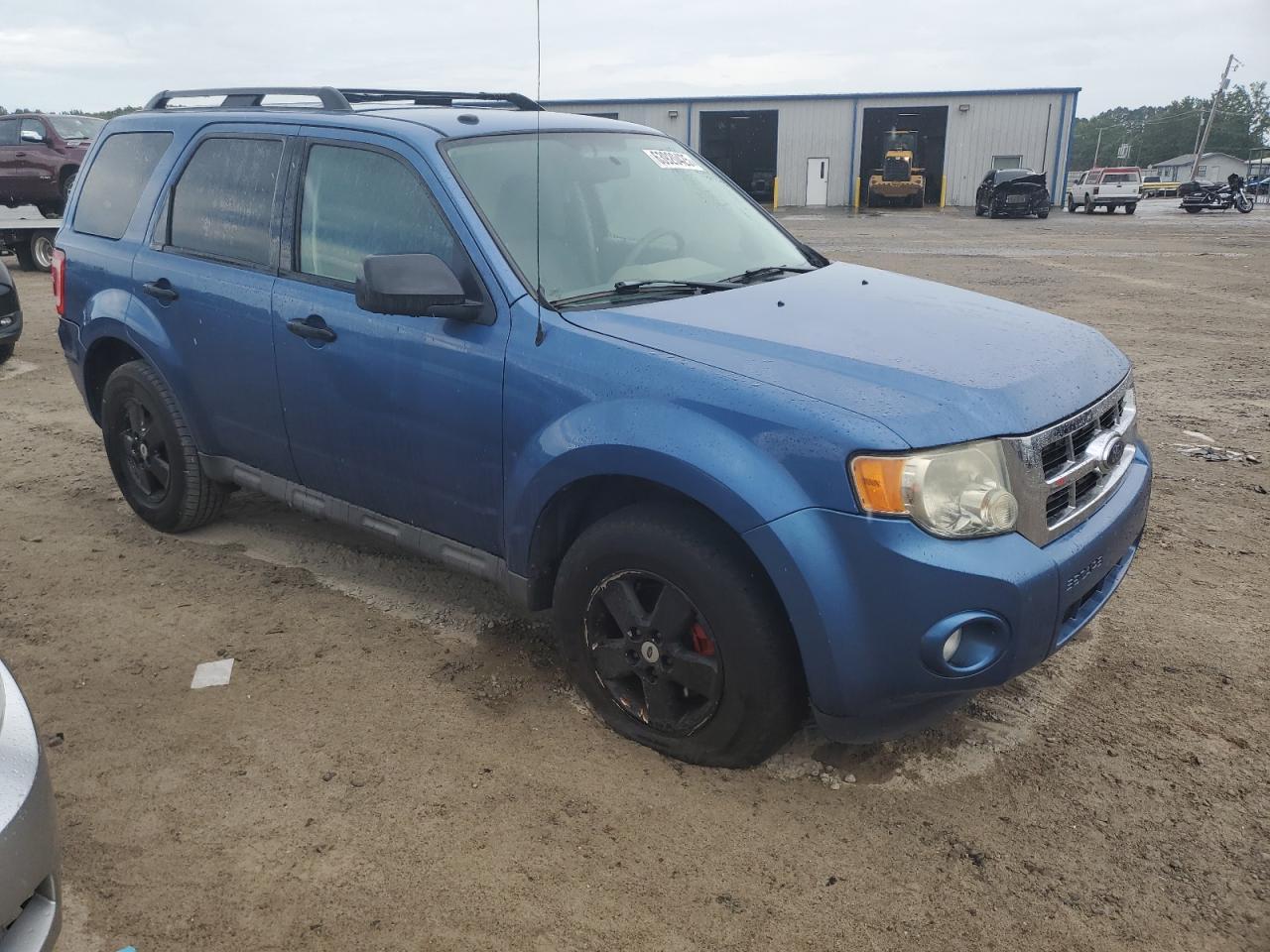 2009 FORD ESCAPE