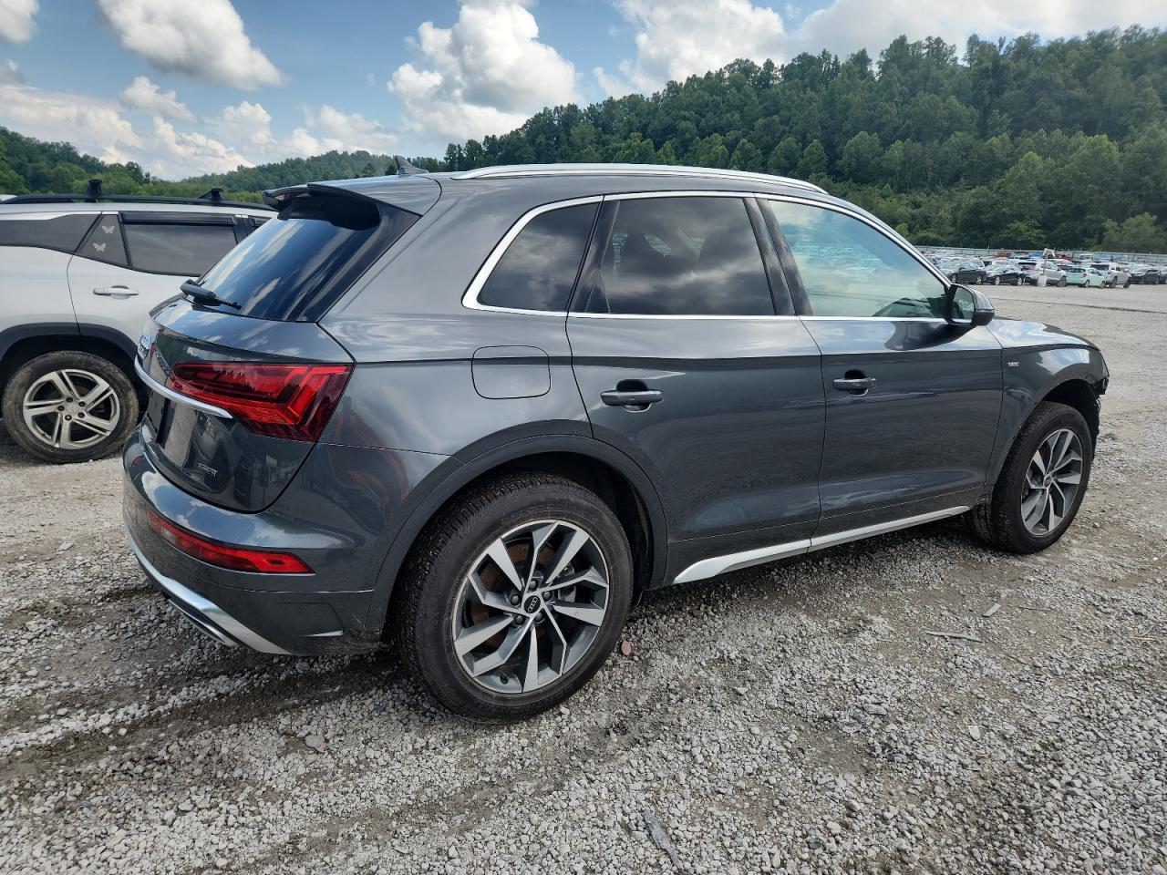 2023 AUDI Q5