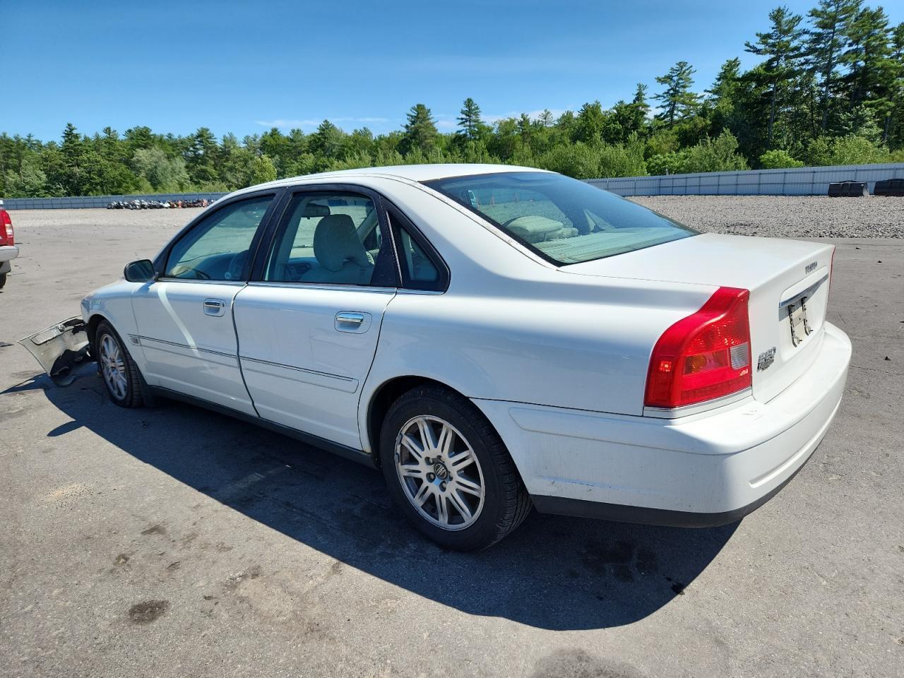2005 VOLVO S80