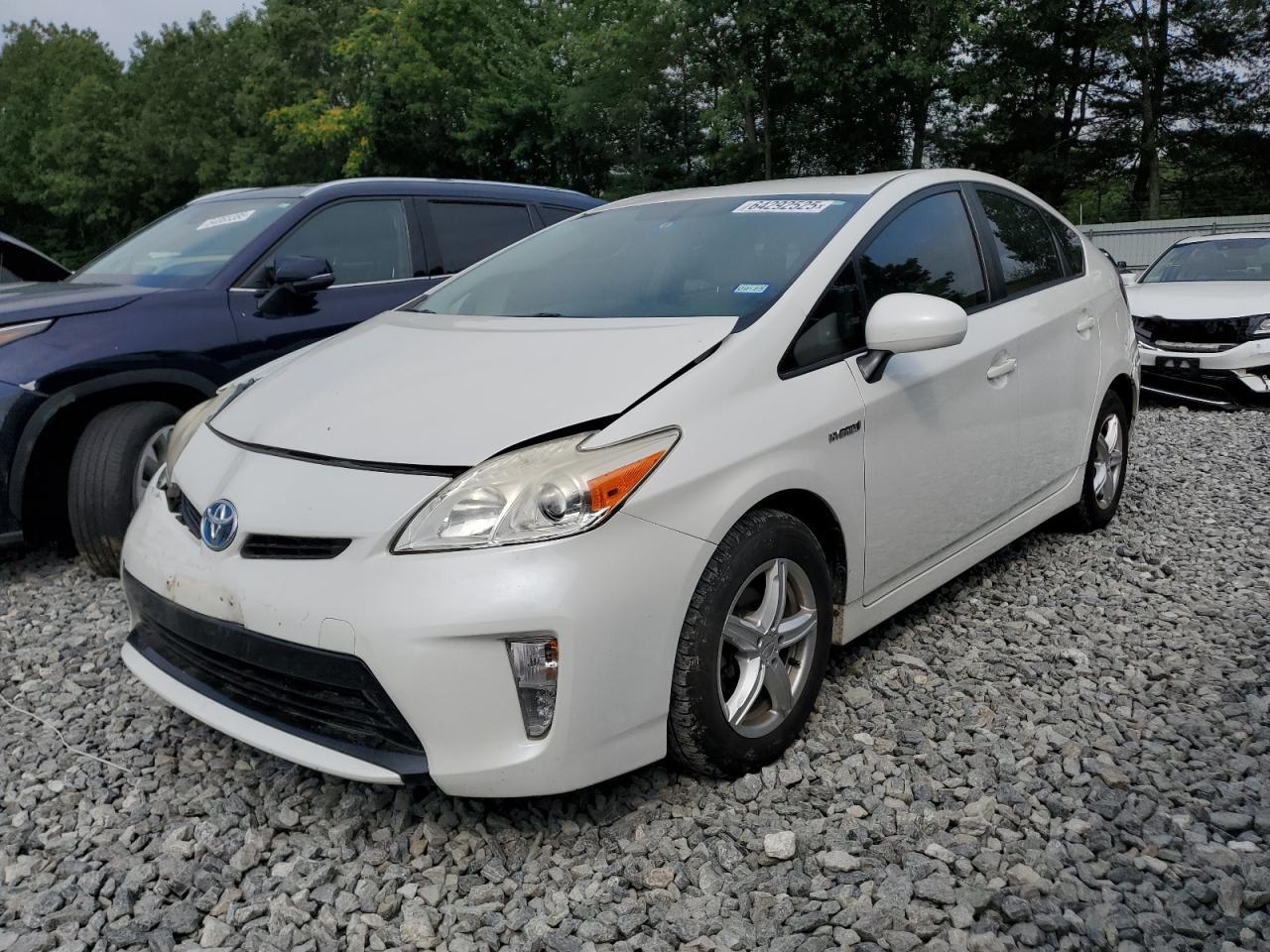2014 TOYOTA PRIUS
