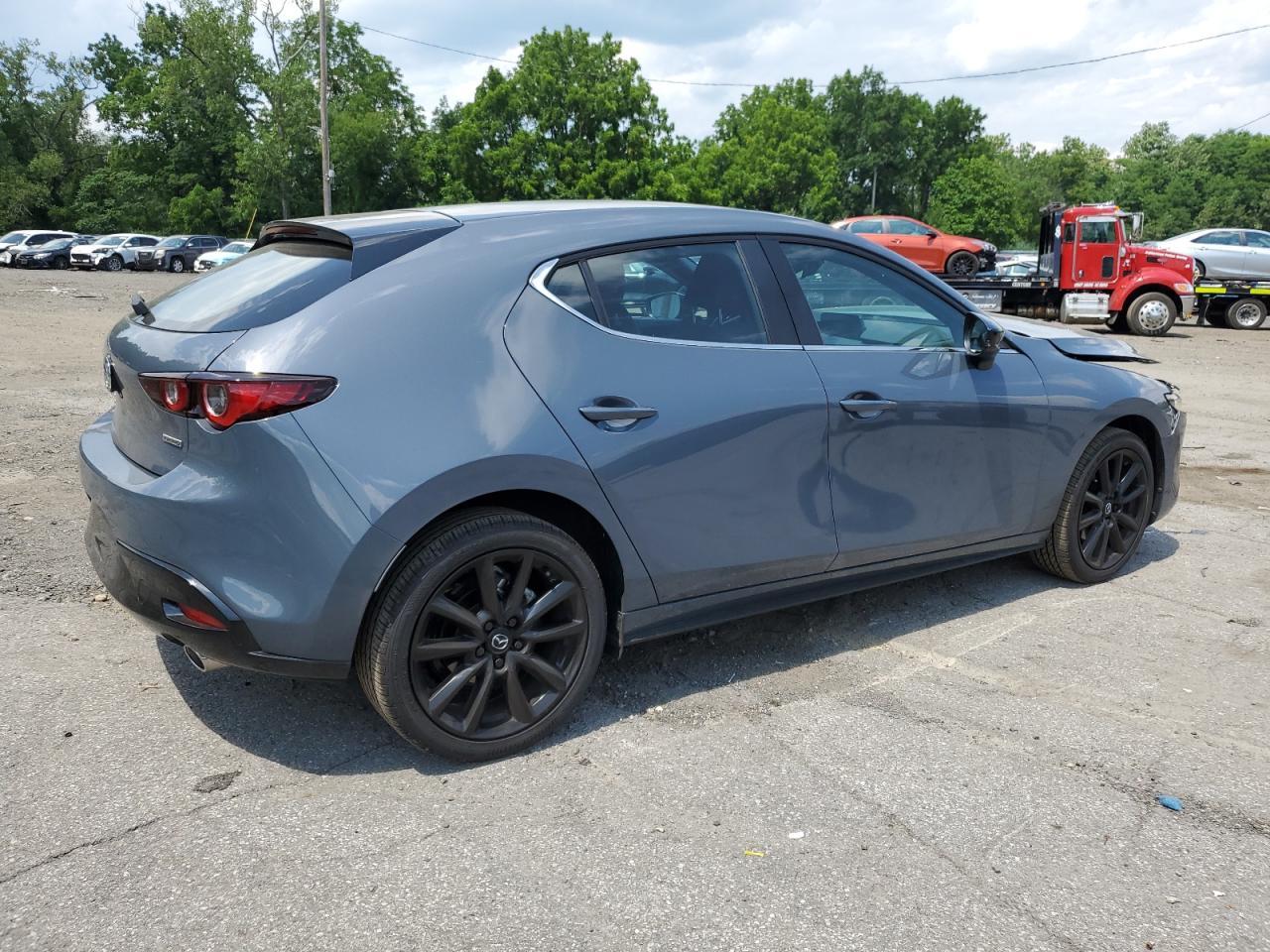 2025 MAZDA 3