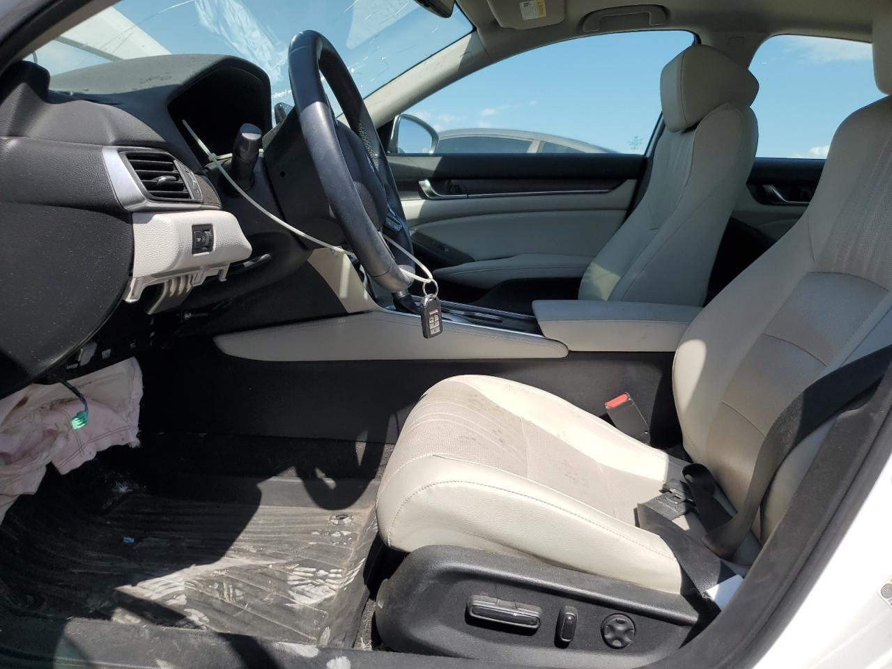 2018 HONDA ACCORD