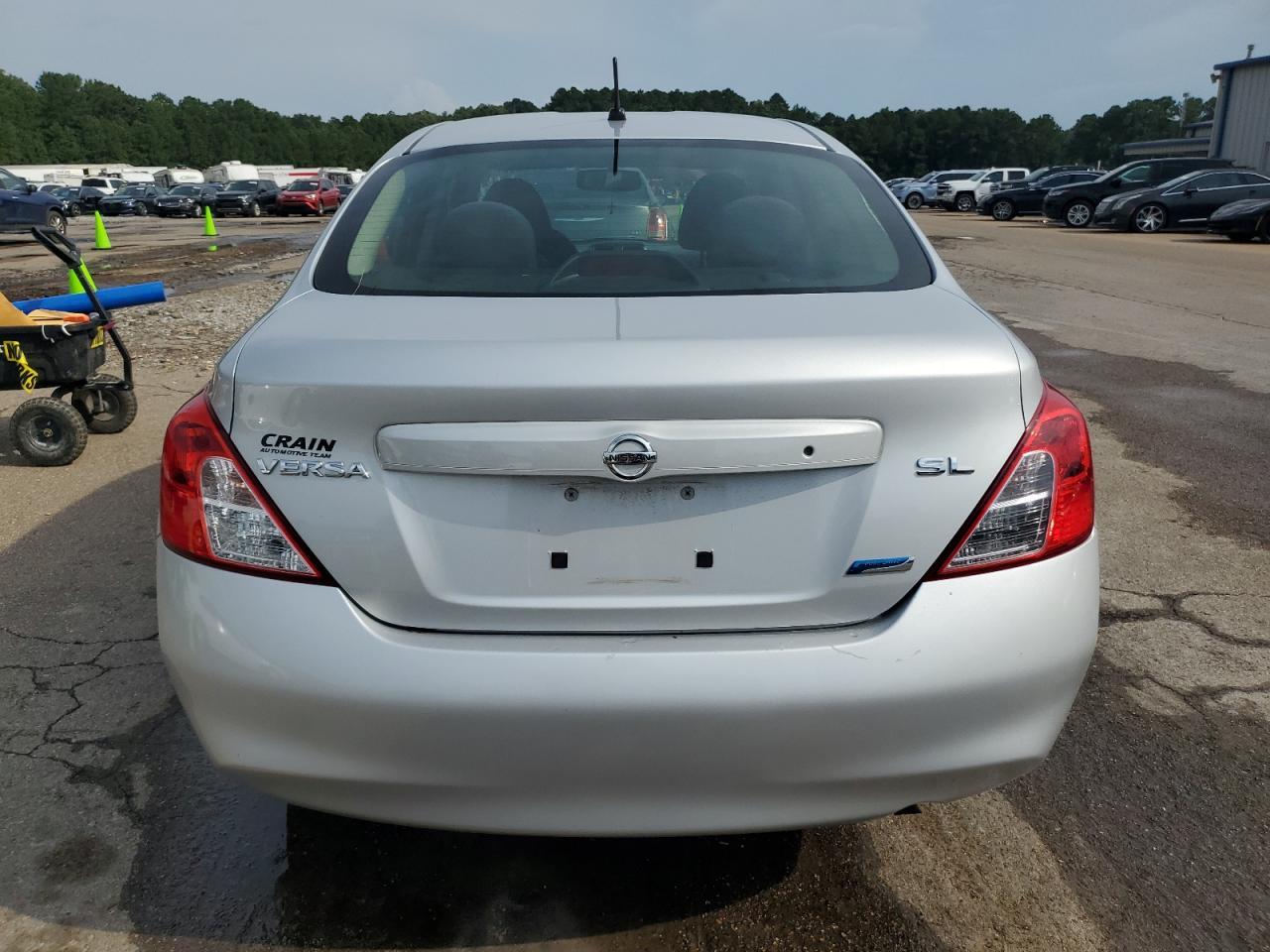 2012 NISSAN VERSA