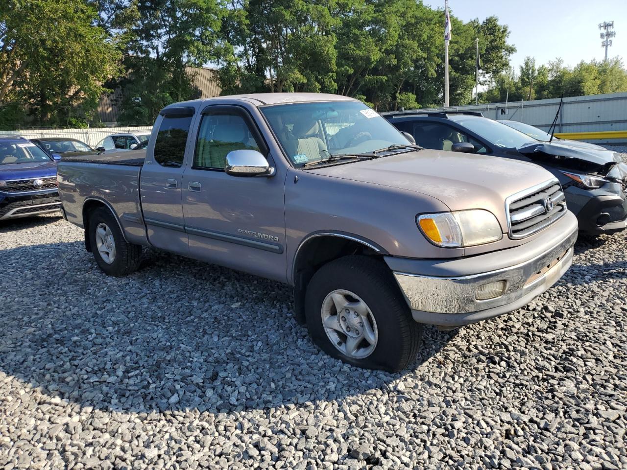 2000 TOYOTA TUNDRA