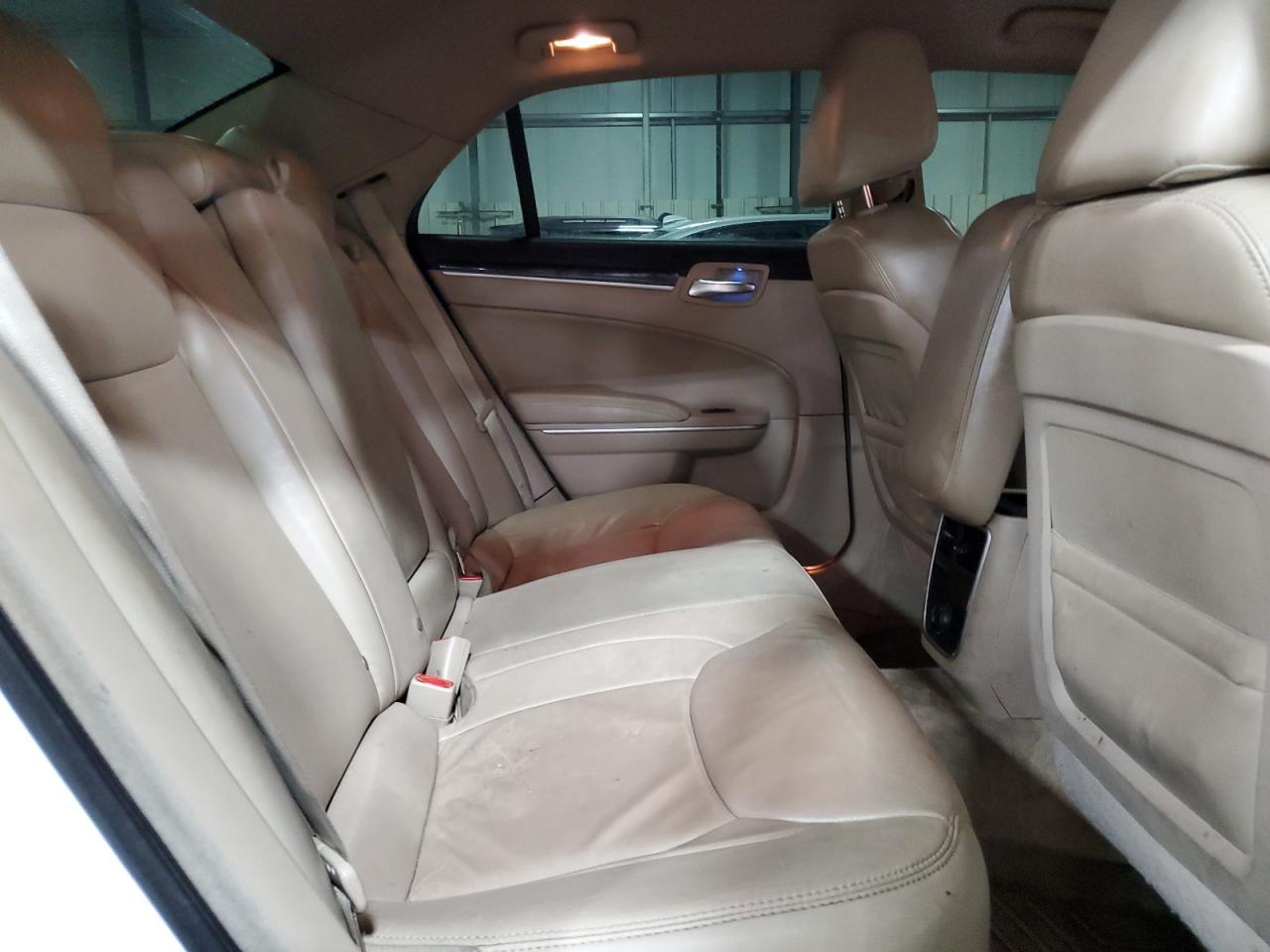 2014 CHRYSLER 300
