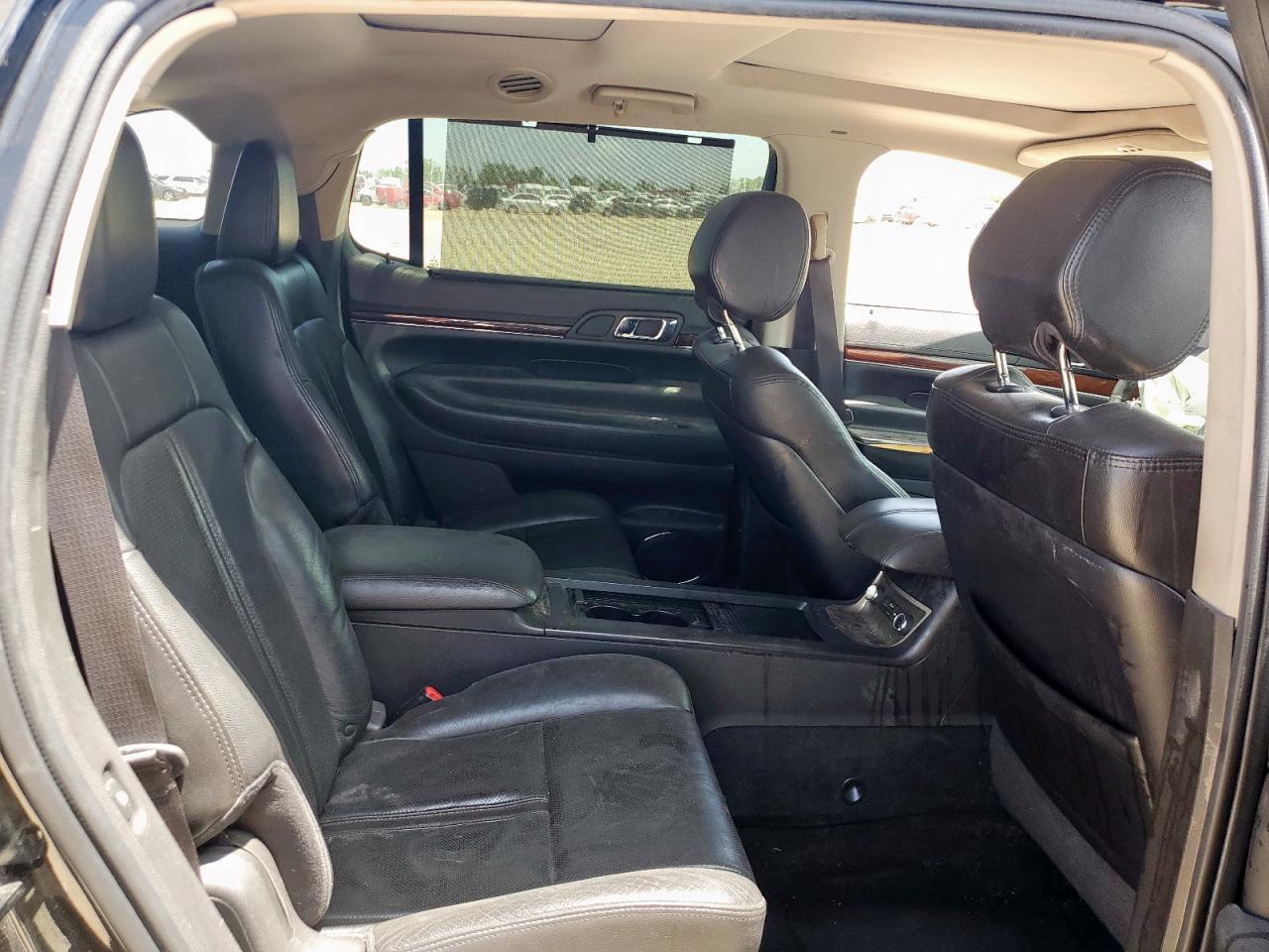 2012 LINCOLN MKT