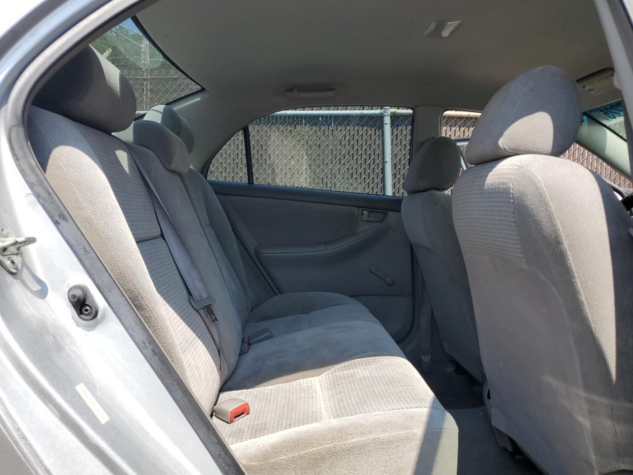 2005 TOYOTA COROLLA