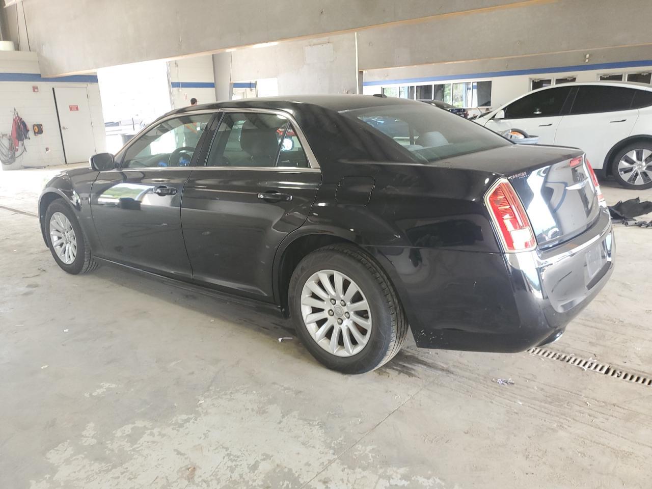 2012 CHRYSLER 300