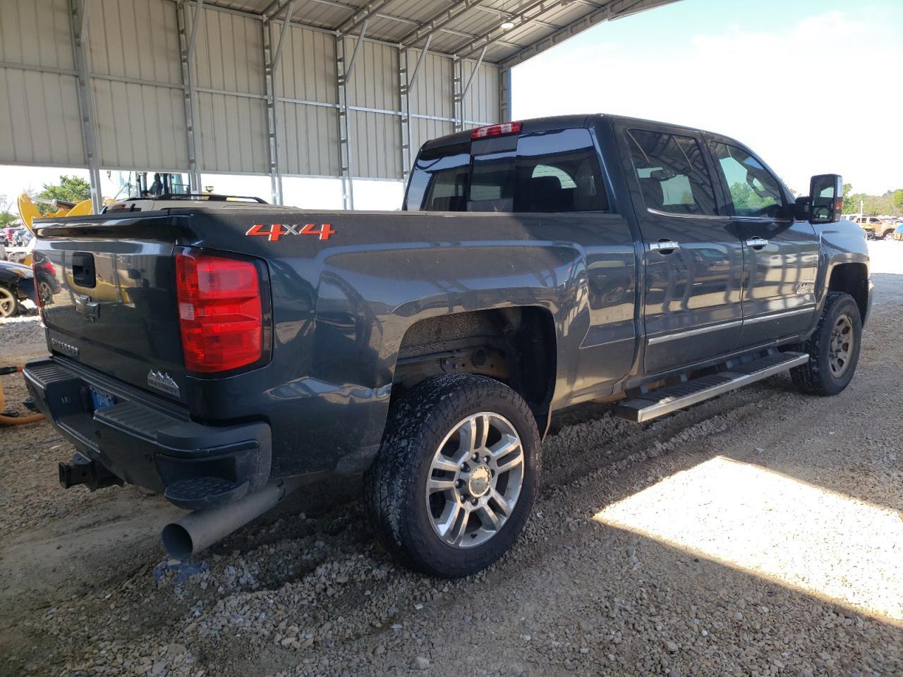 2018 CHEVROLET Silverado