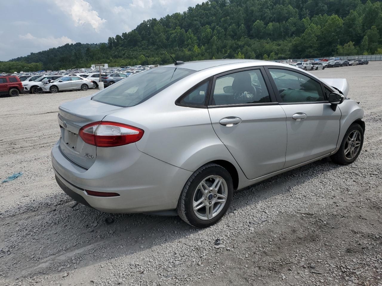 2018 FORD Fiesta