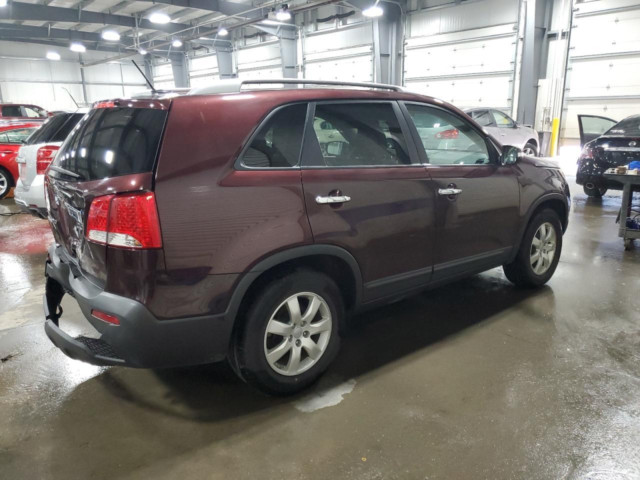 2013 KIA SORENTO