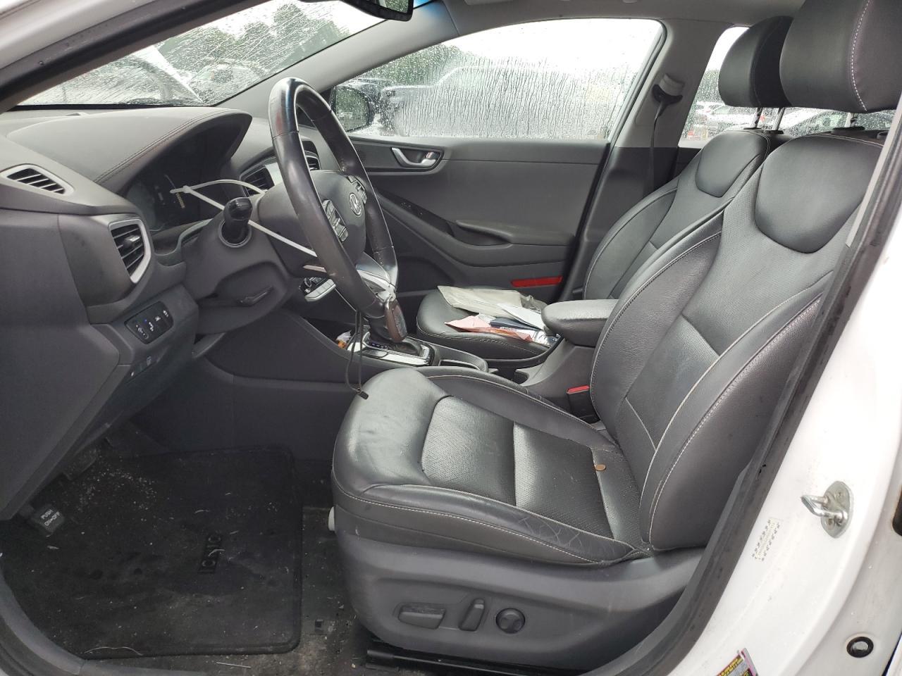 2017 HYUNDAI Ioniq