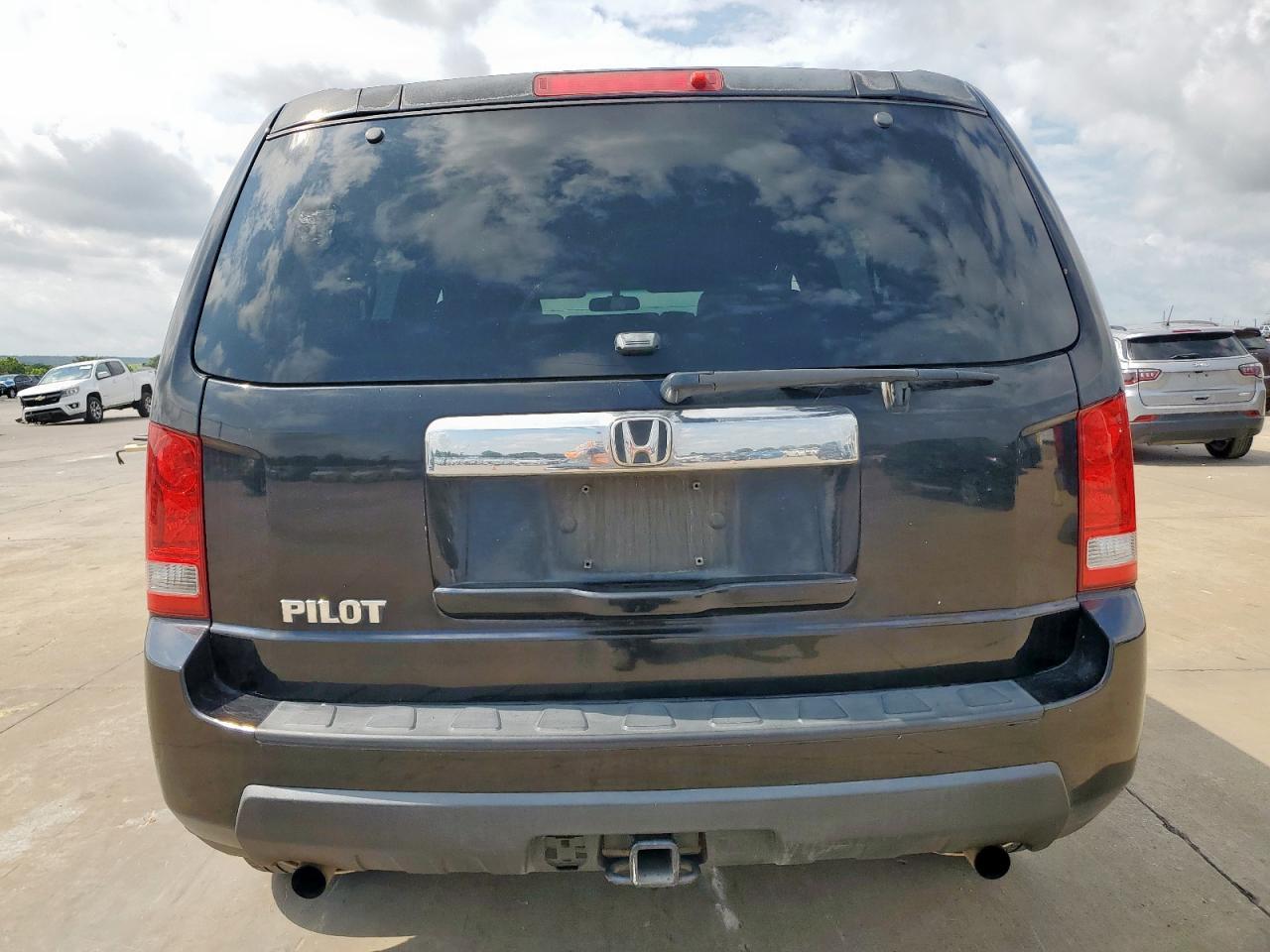 2011 HONDA PILOT