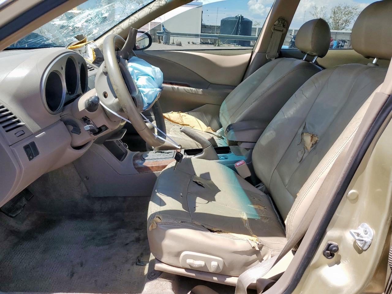 2004 NISSAN ALTIMA
