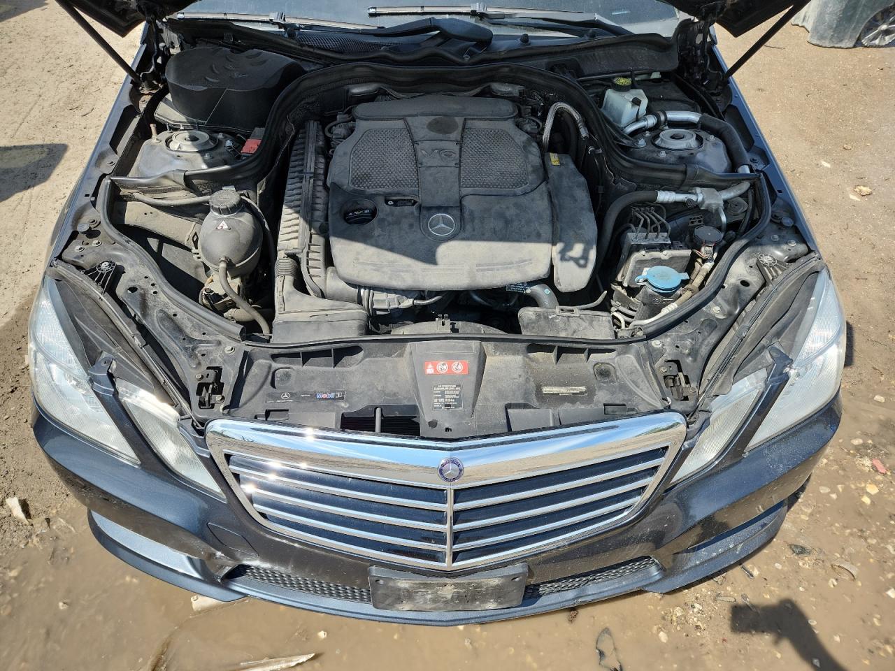 2012 MERCEDES-BENZ E-Class