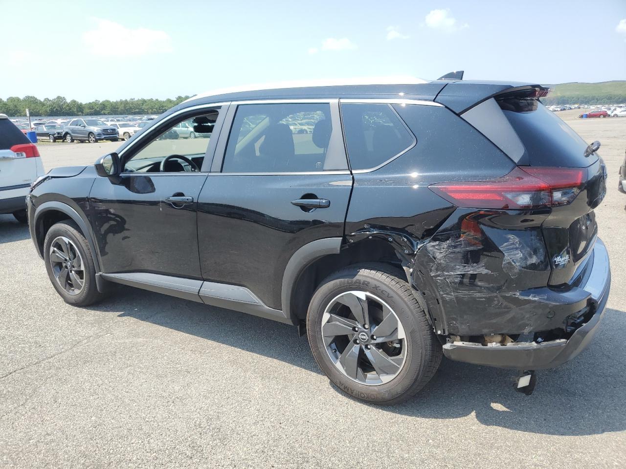 2025 NISSAN ROGUE