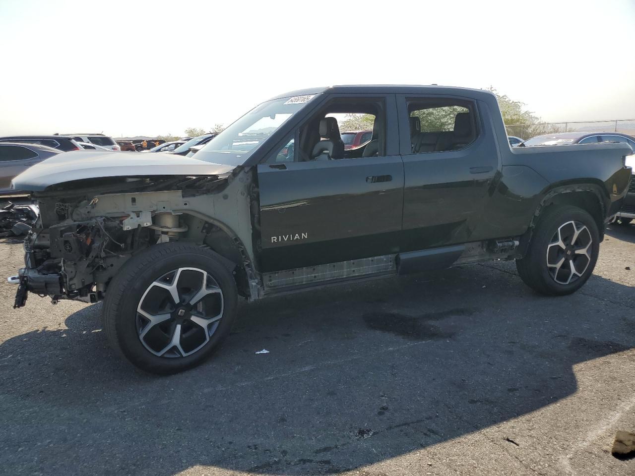 2023 RIVIAN R1t