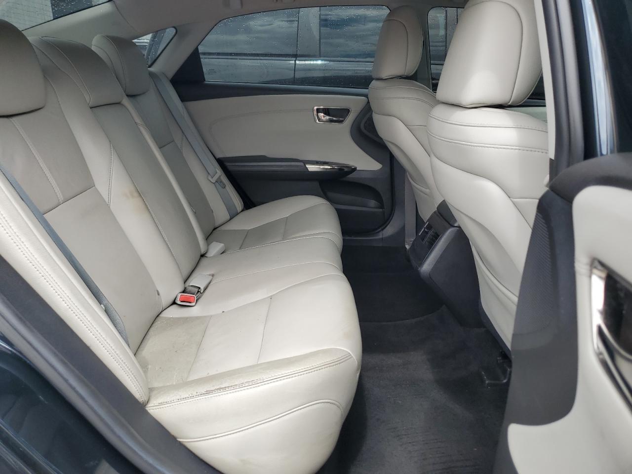 2016 TOYOTA Avalon
