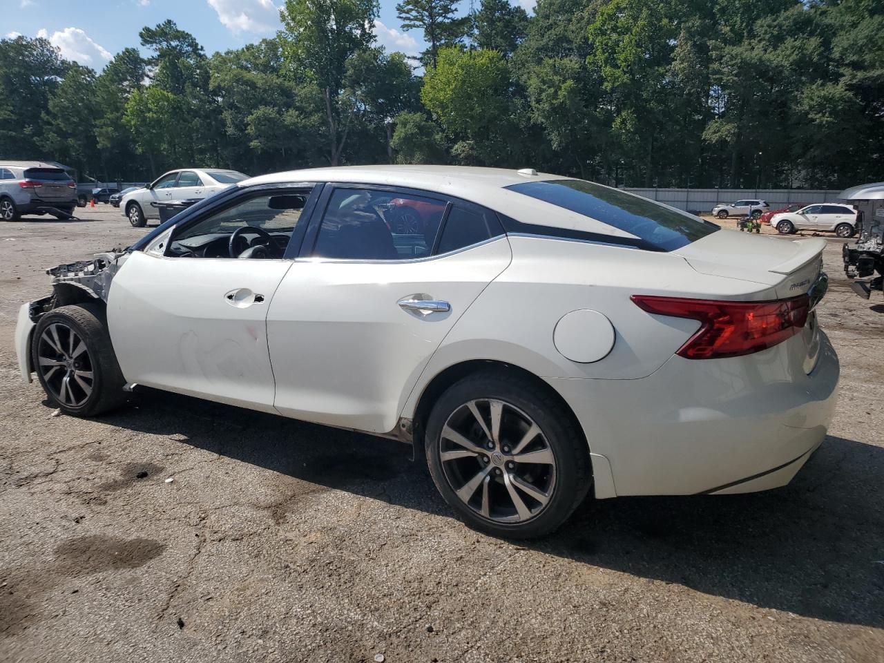 2016 NISSAN Maxima