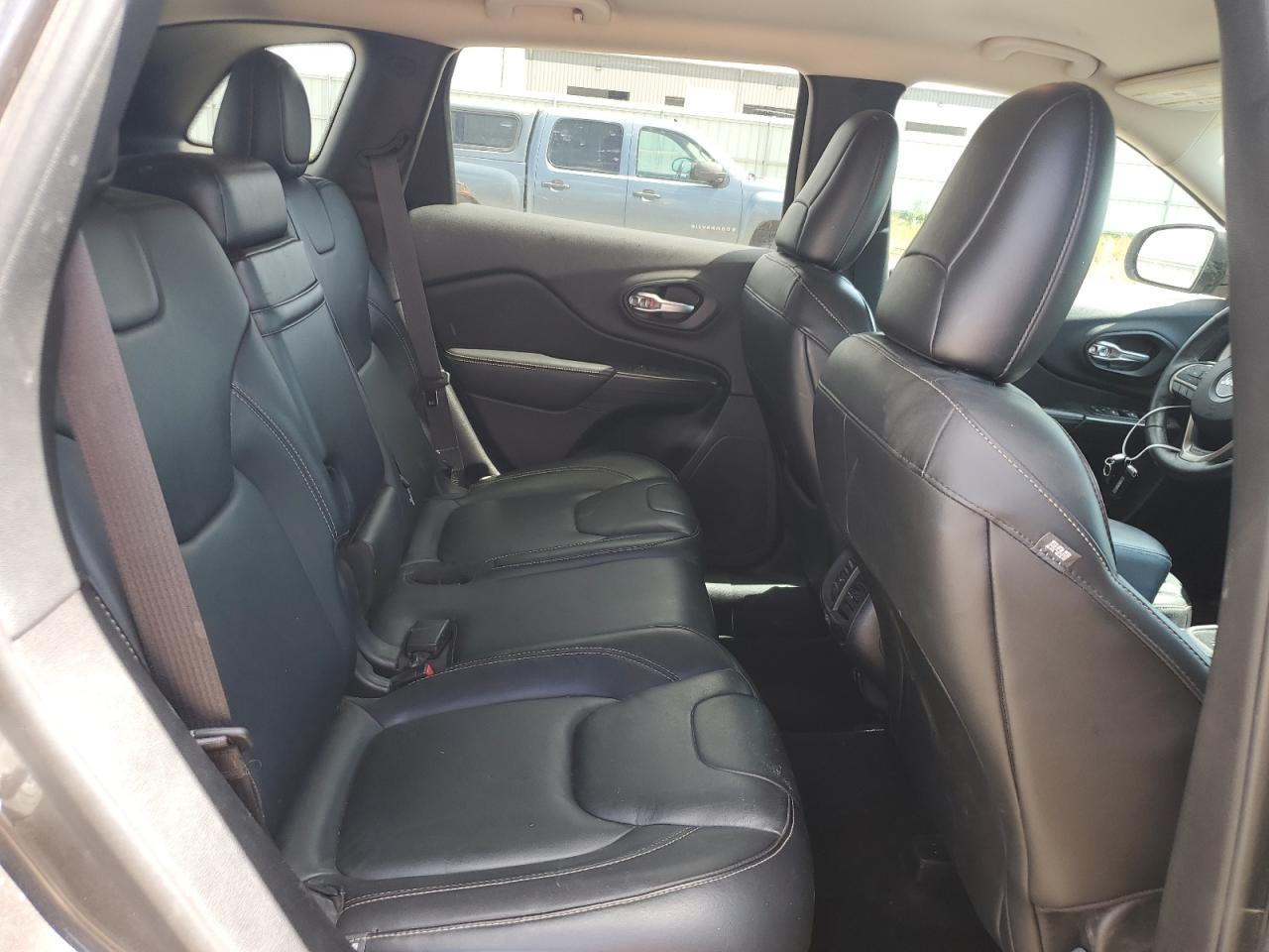 2016 JEEP CHEROKEE