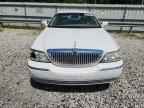 2011 LINCOLN Town Car