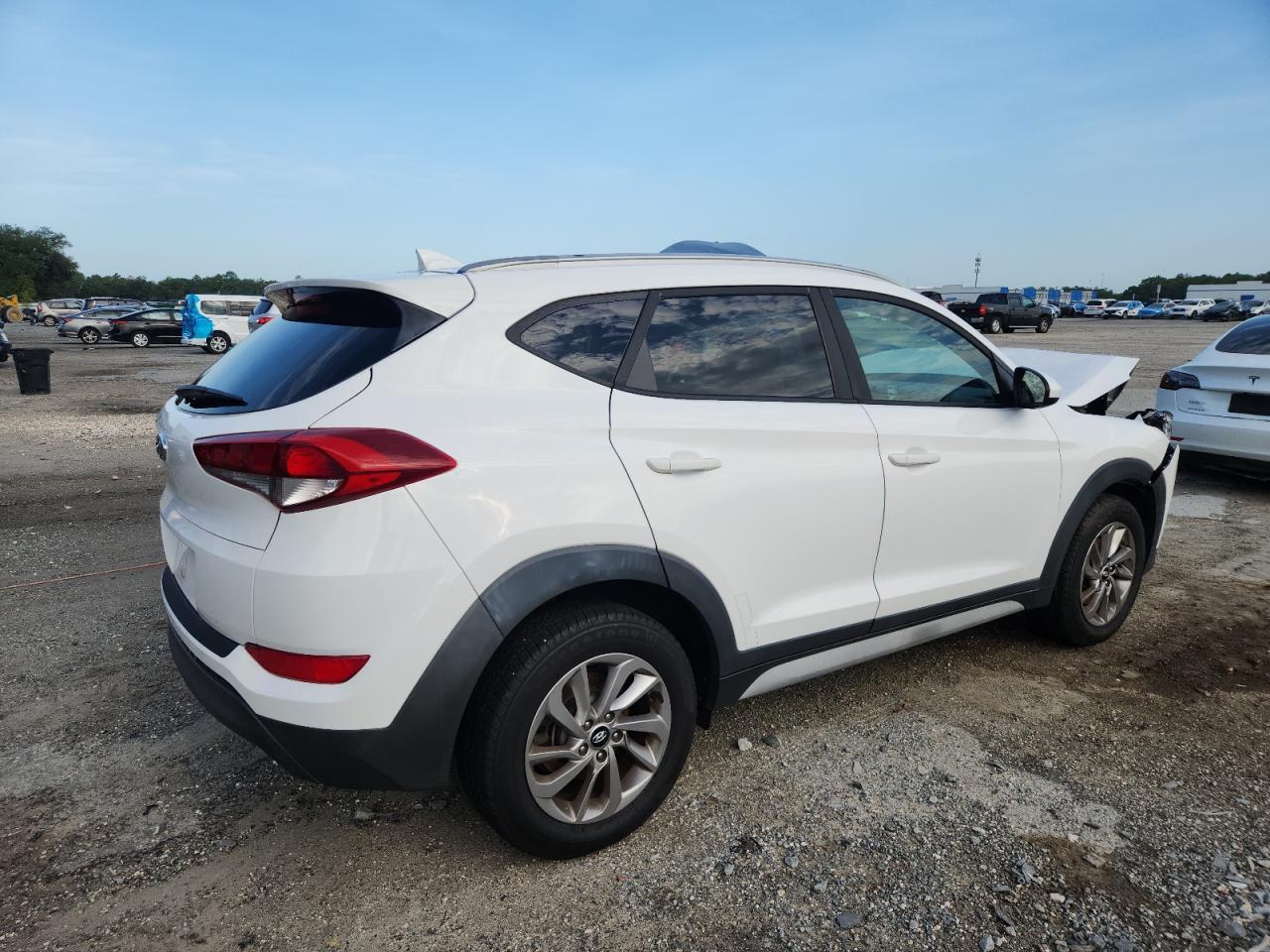 2018 HYUNDAI TUCSON