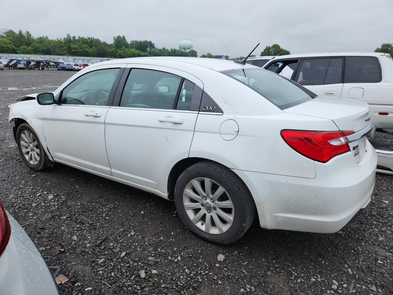 2014 CHRYSLER 200
