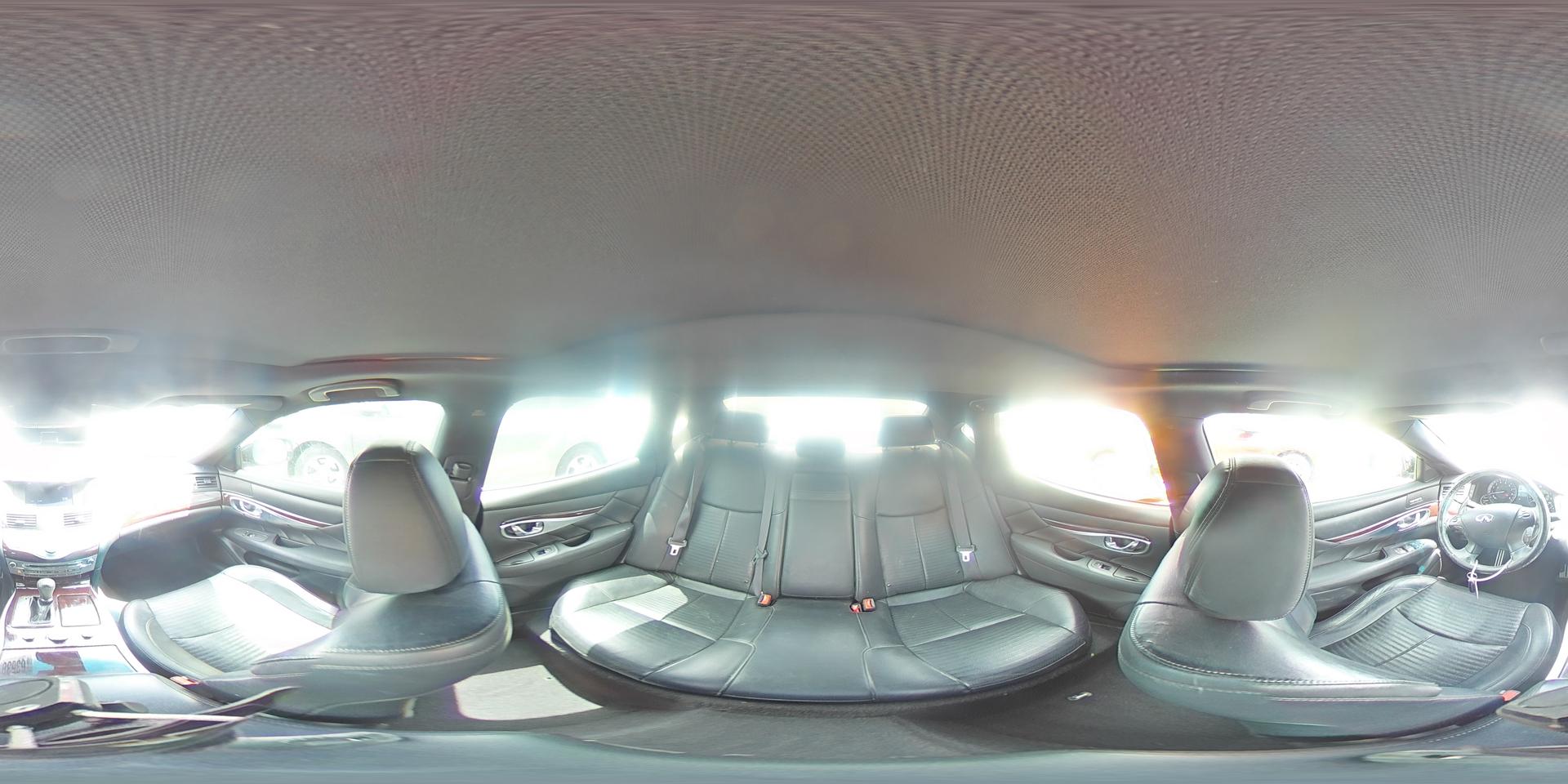 2016 INFINITI Q70