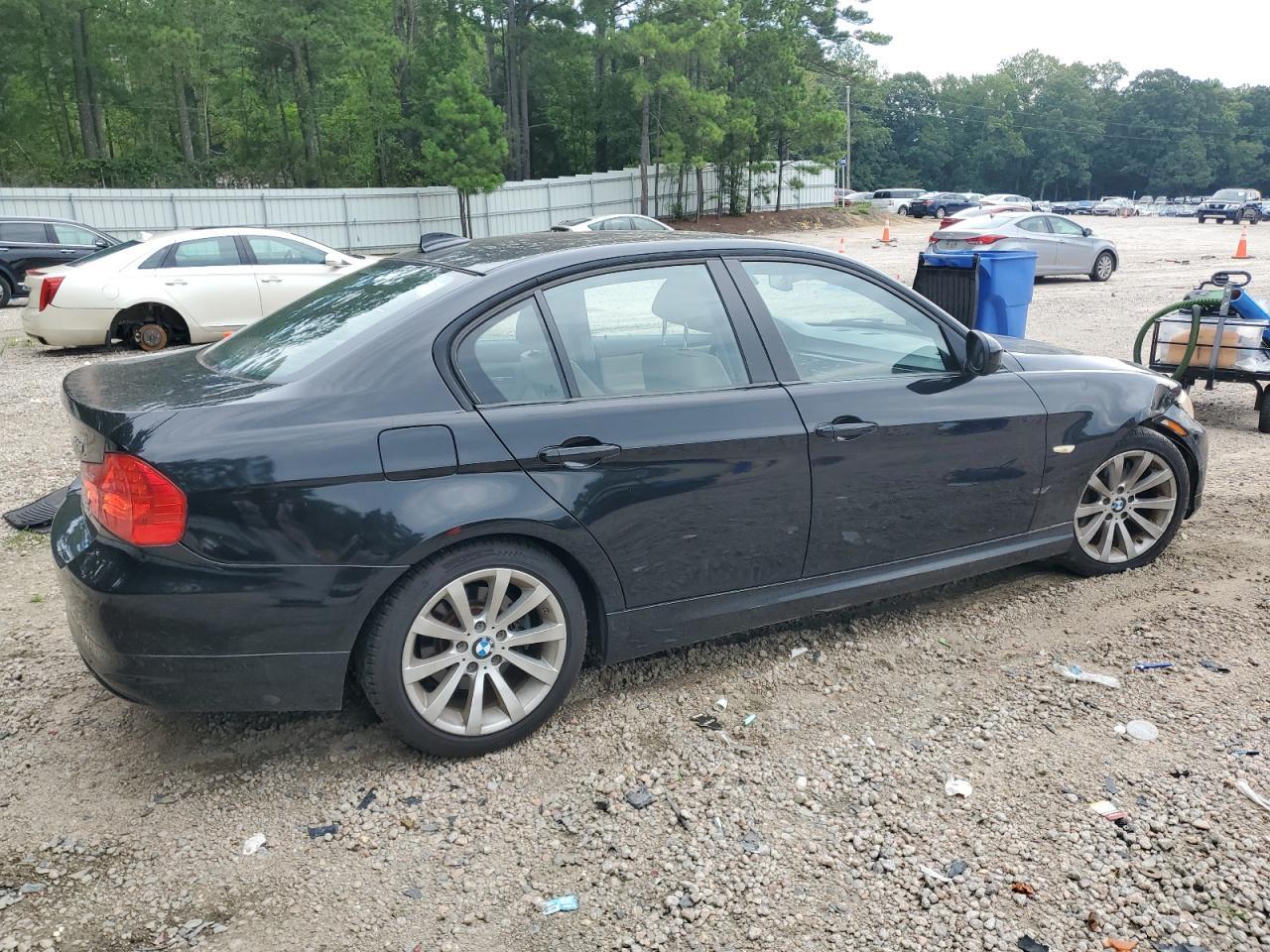 2011 BMW 3 SERIES