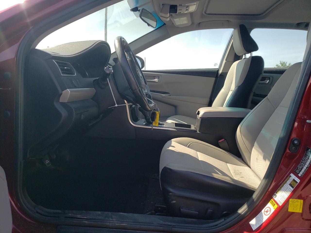 2017 TOYOTA CAMRY