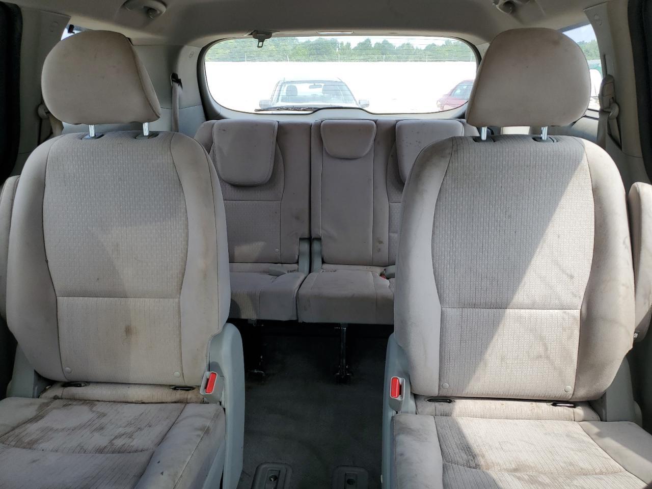 2016 KIA SEDONA