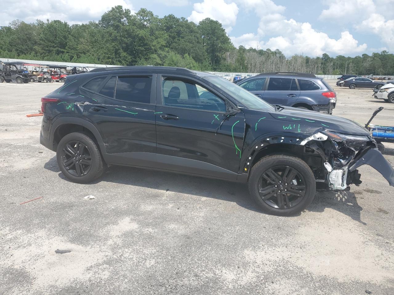 2025 CHEVROLET TRAX