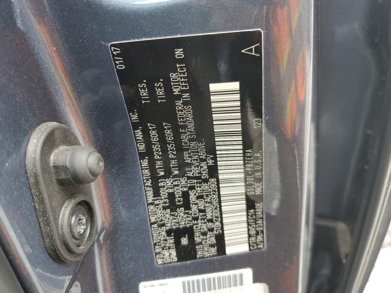 2017 TOYOTA SIENNA