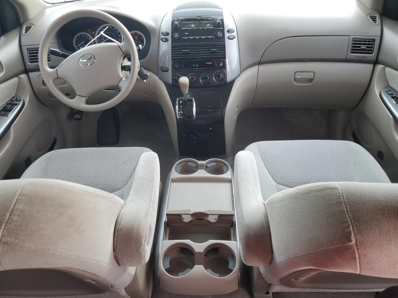 2007 TOYOTA SIENNA