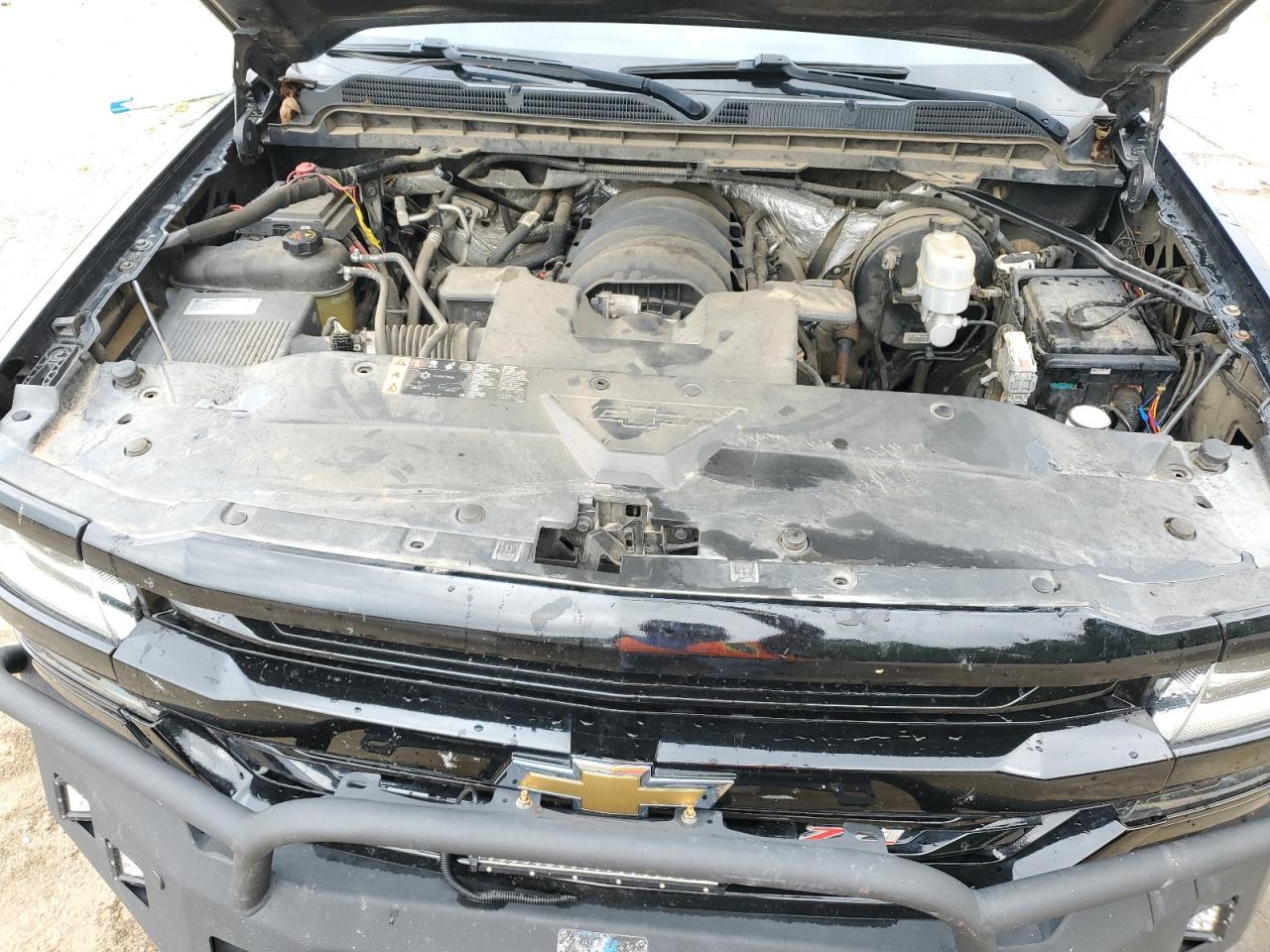 2017 CHEVROLET Silverado