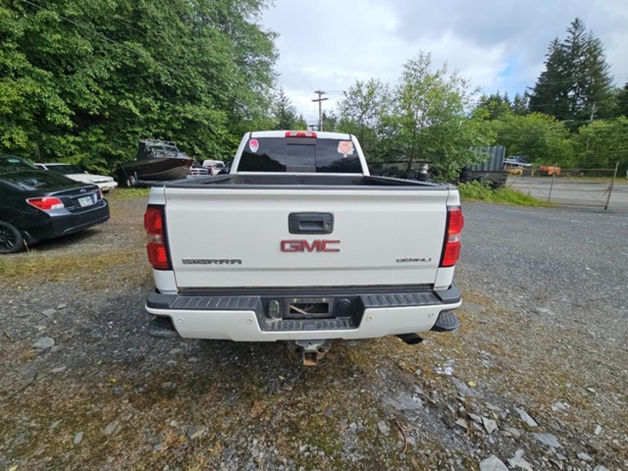 2015 GMC Sierra