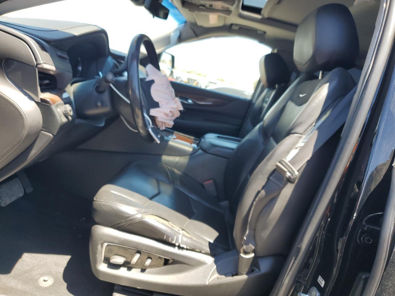 2019 CADILLAC Escalade ESV