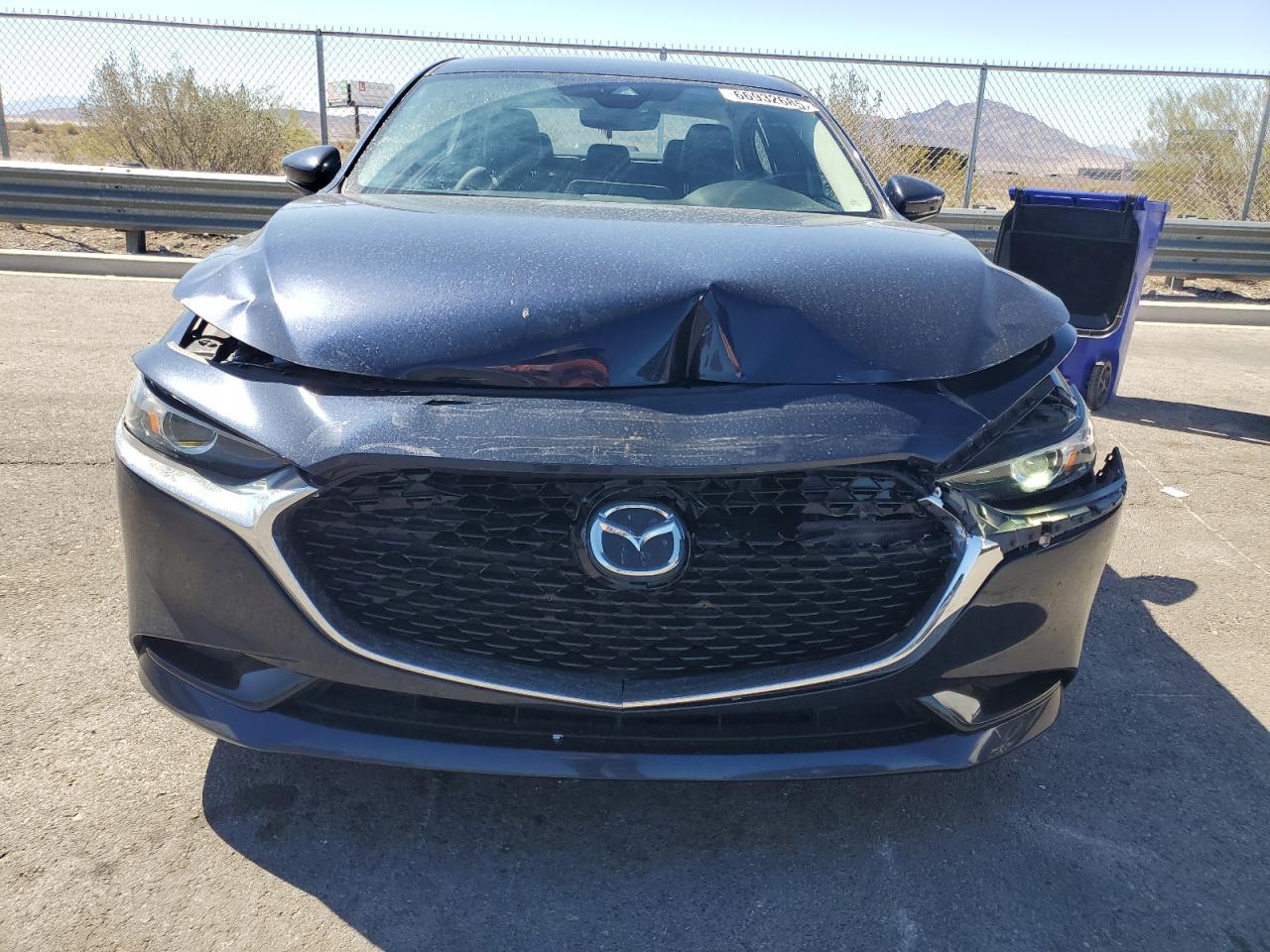 2019 MAZDA 3