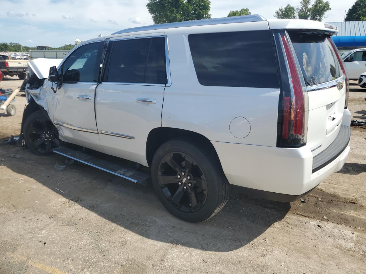 2016 CADILLAC ESCALADE