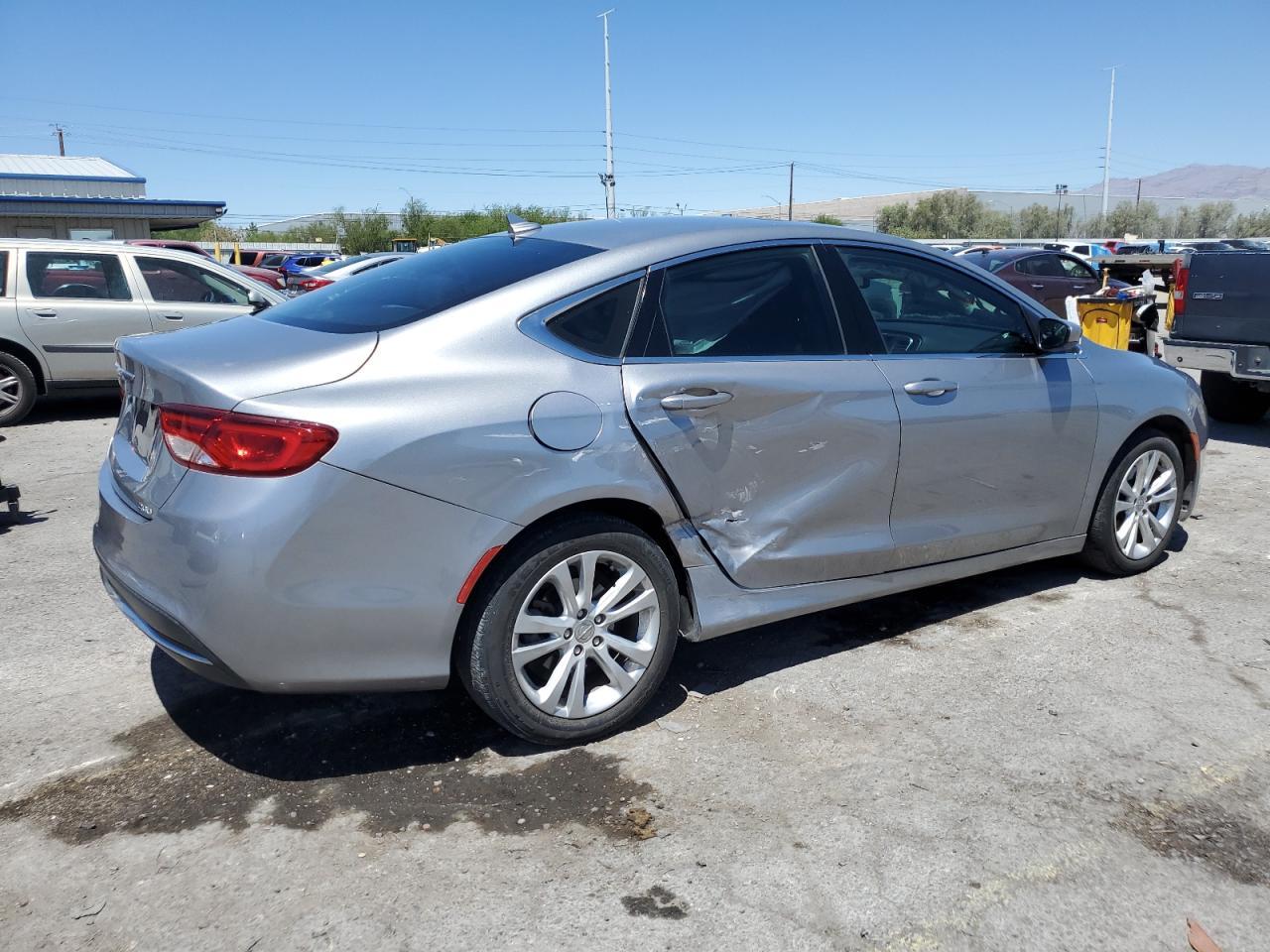 2016 CHRYSLER 200