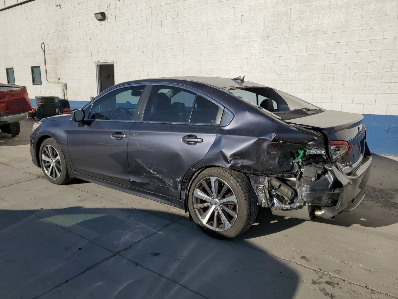 2016 SUBARU Legacy