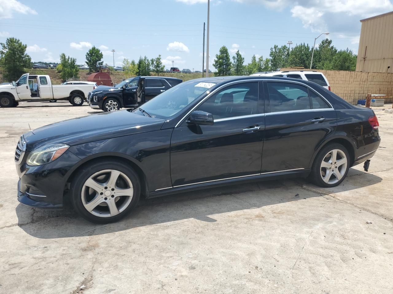2014 MERCEDES-BENZ E-Class