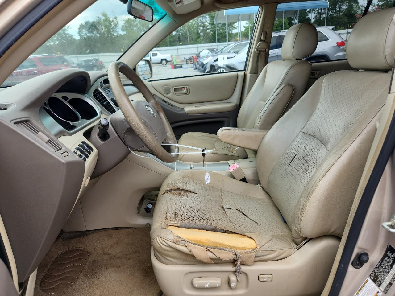 2005 TOYOTA HIGHLANDER