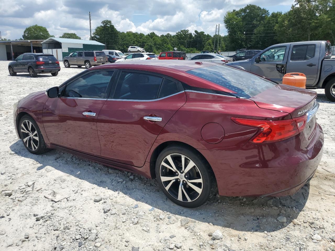 2017 NISSAN Maxima