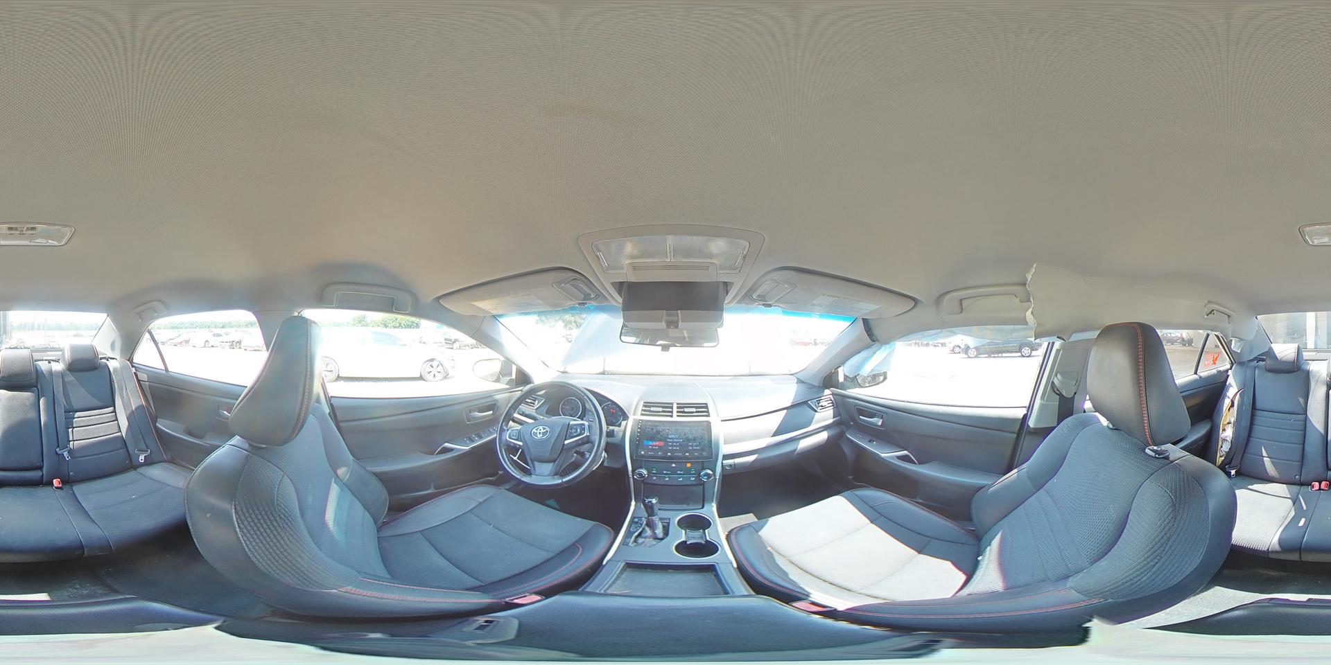 2016 TOYOTA CAMRY
