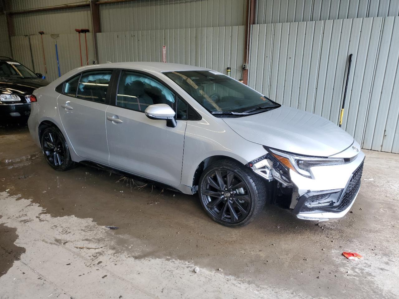 2025 TOYOTA COROLLA
