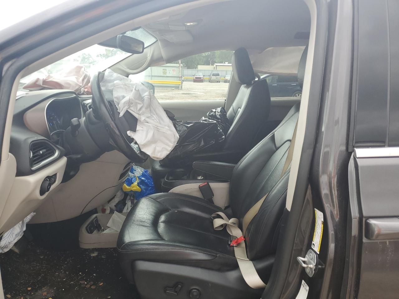 2019 CHRYSLER Pacifica